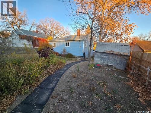 446 2Nd Avenue Nw, Swift Current, SK - Outdoor