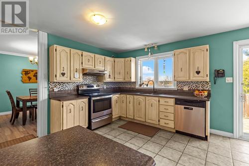 34 Duffs Crescent, Paradise, NL - Indoor Photo Showing Kitchen