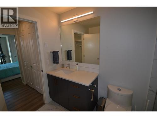 1215 St Paul Street Unit# 209, Kelowna, BC - Indoor Photo Showing Bathroom