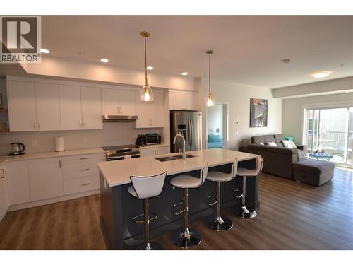 1215 St Paul Street Unit# 209, Kelowna, BC - Indoor Photo Showing Kitchen With Double Sink