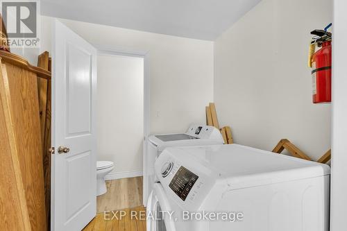 228 Main Street, Cambridge, ON - Indoor Photo Showing Laundry Room