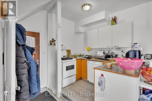 228 Main Street, Cambridge, ON - Indoor Photo Showing Other Room