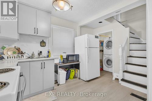 228 Main Street, Cambridge, ON - Indoor Photo Showing Laundry Room