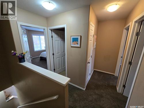 6 815 5Th Street Ne, Weyburn, SK - Indoor Photo Showing Other Room