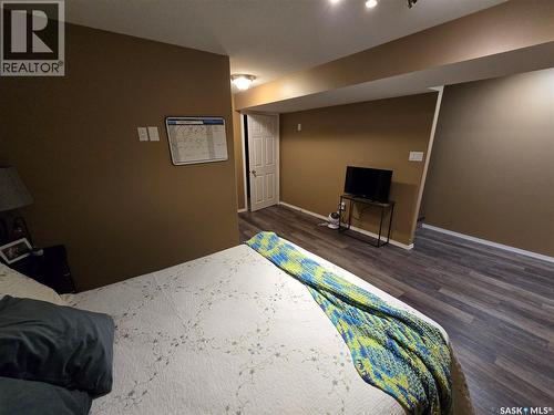 6 815 5Th Street Ne, Weyburn, SK - Indoor