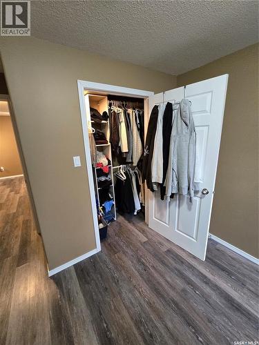 6 815 5Th Street Ne, Weyburn, SK - Indoor Photo Showing Other Room