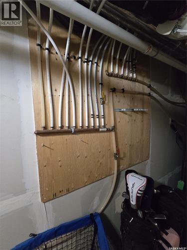 6 815 5Th Street Ne, Weyburn, SK - Indoor Photo Showing Basement