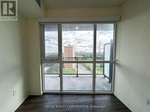 906 - 3237 Bayview Avenue, Toronto, ON - Indoor Photo Showing Other Room