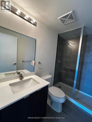 906 - 3237 Bayview Avenue, Toronto, ON - Indoor Photo Showing Bathroom