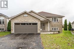 65 PARKHAVEN CRESCENT  St. Marys, ON N4X 1E7
