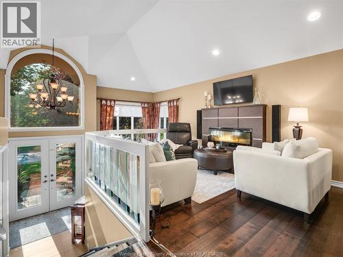 4366 Guppy Court, Windsor, ON - Indoor Photo Showing Living Room With Fireplace