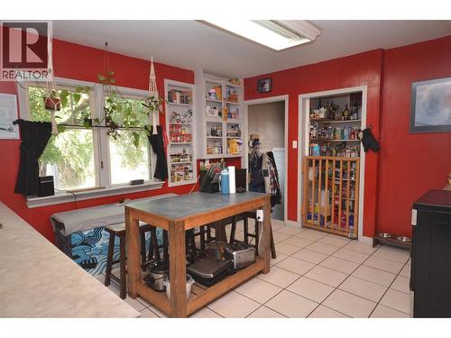 2203 45 Avenue, Vernon, BC - Indoor Photo Showing Other Room