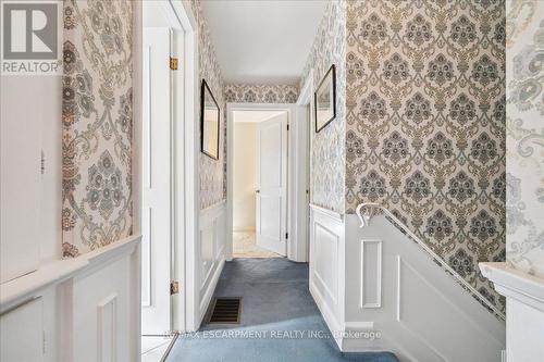 222 Strathcona Drive, Burlington, ON - Indoor