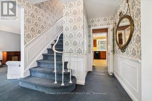 222 Strathcona Drive, Burlington, ON - Indoor Photo Showing Other Room