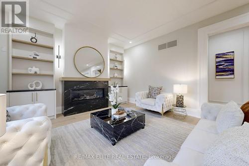 160 Lawrence Avenue, Richmond Hill, ON - Indoor Photo Showing Living Room With Fireplace