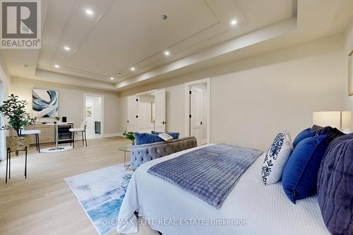 160 Lawrence Avenue, Richmond Hill, ON - Indoor