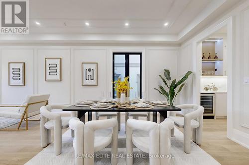 160 Lawrence Avenue, Richmond Hill, ON - Indoor Photo Showing Dining Room