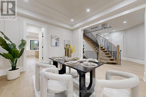 160 Lawrence Avenue, Richmond Hill, ON - Indoor Photo Showing Dining Room