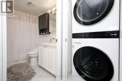 39 Oneida Cres Unit 615 Richmond Hill - 