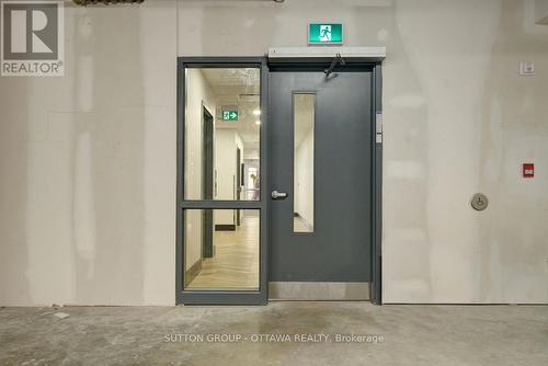 399 Winston Avenue, Ottawa, ON 