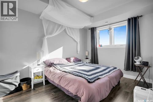 811 Hilliard Street W, Saskatoon, SK - Indoor Photo Showing Bedroom