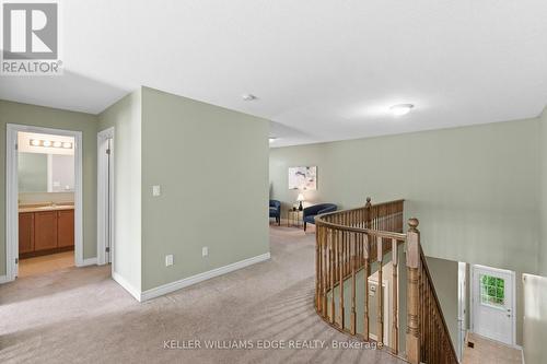 62 Browview Drive, Hamilton, ON - Indoor Photo Showing Other Room