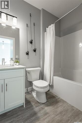 346 Cowessess Road, Saskatoon, SK - Indoor Photo Showing Bathroom