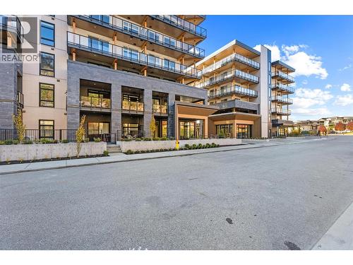 9654 Benchland Road Unit# 407, Lake Country, BC - Outdoor