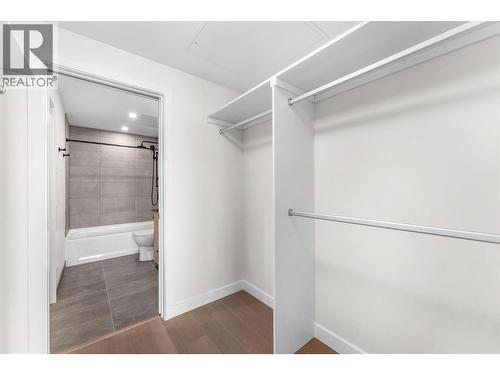 9654 Benchland Road Unit# 407, Lake Country, BC - Indoor With Storage