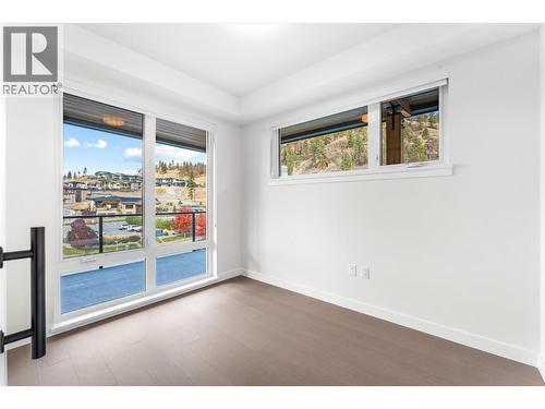 9654 Benchland Road Unit# 407, Lake Country, BC - Indoor Photo Showing Other Room