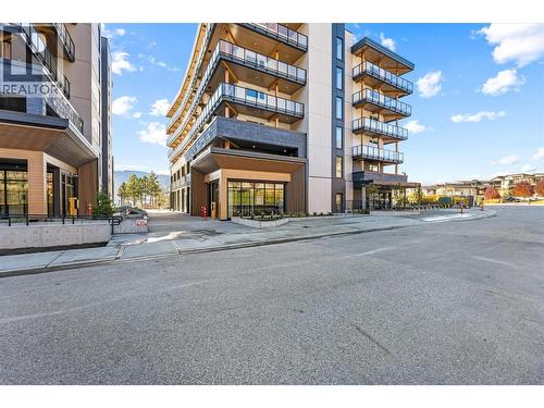 9654 Benchland Road Unit# 407, Lake Country, BC - Outdoor