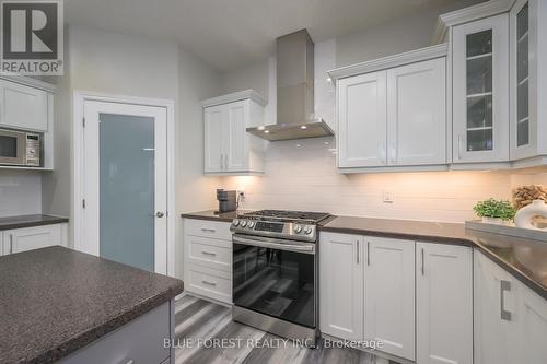 2641 Tucker Court, London North (North I), ON - Indoor Photo Showing Kitchen