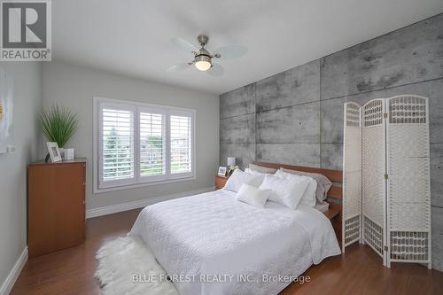 2641 Tucker Court, London North (North I), ON - Indoor Photo Showing Bedroom