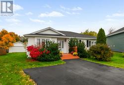 7 Topaz Place  Mount Pearl, NL A1N 4W9