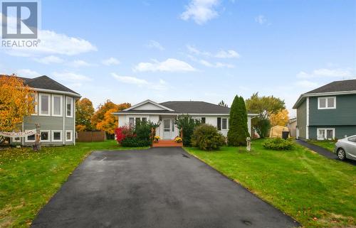 7 Topaz Place, Mount Pearl, NL - Outdoor With Facade