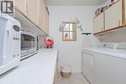 1170 Brookside Avenue Unit# 209, Kelowna, BC - Indoor Photo Showing Laundry Room