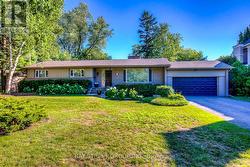 256 EASTCOURT ROAD  Oakville, ON L6J 4Y4