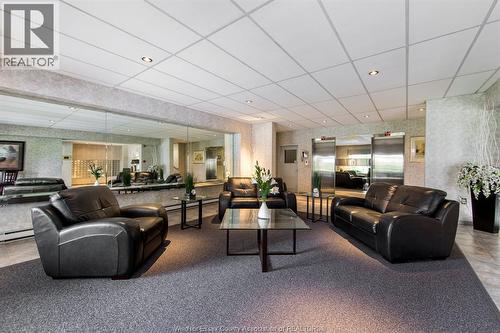8591 Riverside Dr. E. Unit# 802, Windsor, ON - Indoor