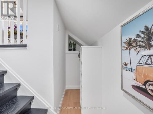 187 Rosslyn Avenue S, Hamilton, ON - Indoor Photo Showing Other Room