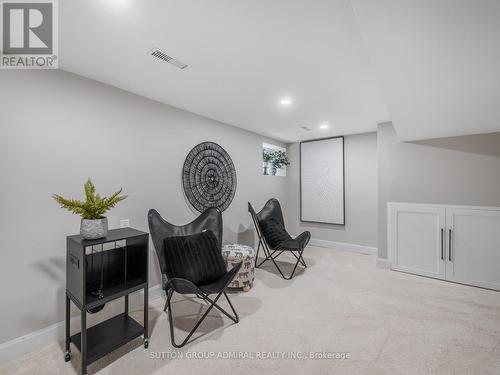 187 Rosslyn Avenue S, Hamilton, ON - Indoor