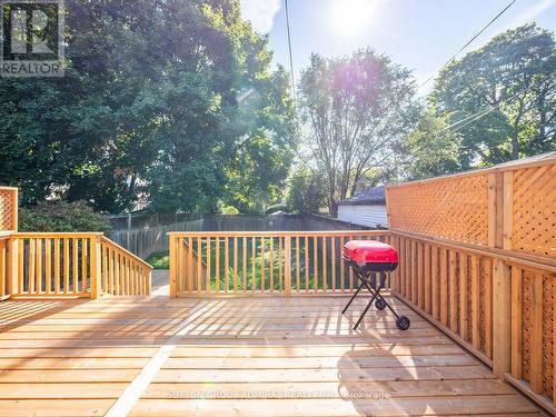 187 Rosslyn Avenue S, Hamilton, ON - Outdoor With Deck Patio Veranda