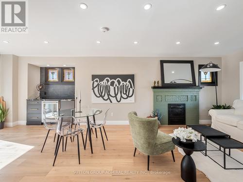 187 Rosslyn Avenue S, Hamilton, ON - Indoor