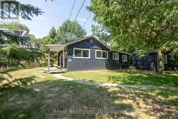 14 MOWAT CRESCENT  North Bay (Ferris), ON P1A 1R5