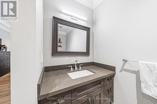 Basement Bathroom - 597 Old York Road, Burlington, ON - Indoor Photo Showing Bathroom