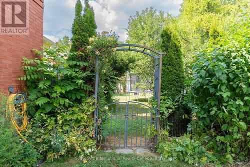 12 Elizabeth Street W, Clearview (Creemore), ON - Outdoor