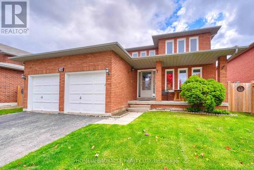 38 FALSTAFF CRESCENT  Whitby, ON L1R 1W3
