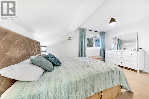 2797 Constable Road, Mississauga, ON - Indoor Photo Showing Bedroom