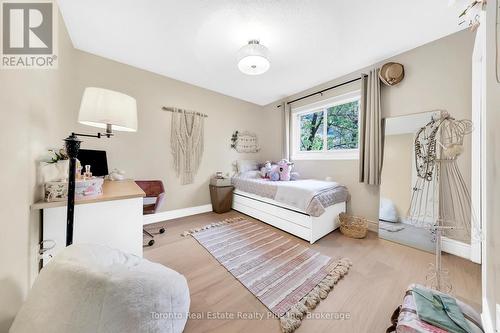 2797 Constable Road, Mississauga, ON - Indoor Photo Showing Bedroom