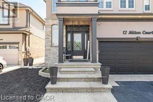 12 Mitten Court, Hamilton, ON - Outdoor