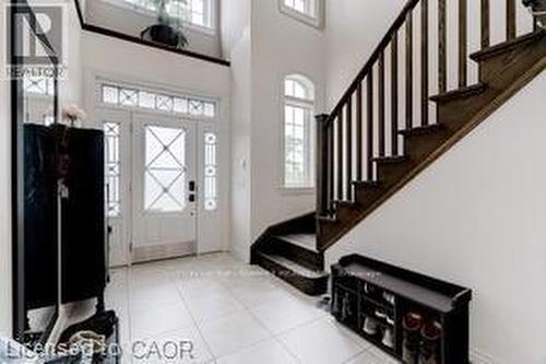 12 Mitten Court, Hamilton, ON - Indoor Photo Showing Other Room